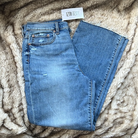 Katheryn Mid Rise Straight Leg Jeans - Picture 4 of 5